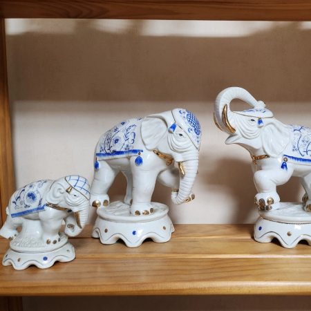 흰코끼리 가족 도자기세트